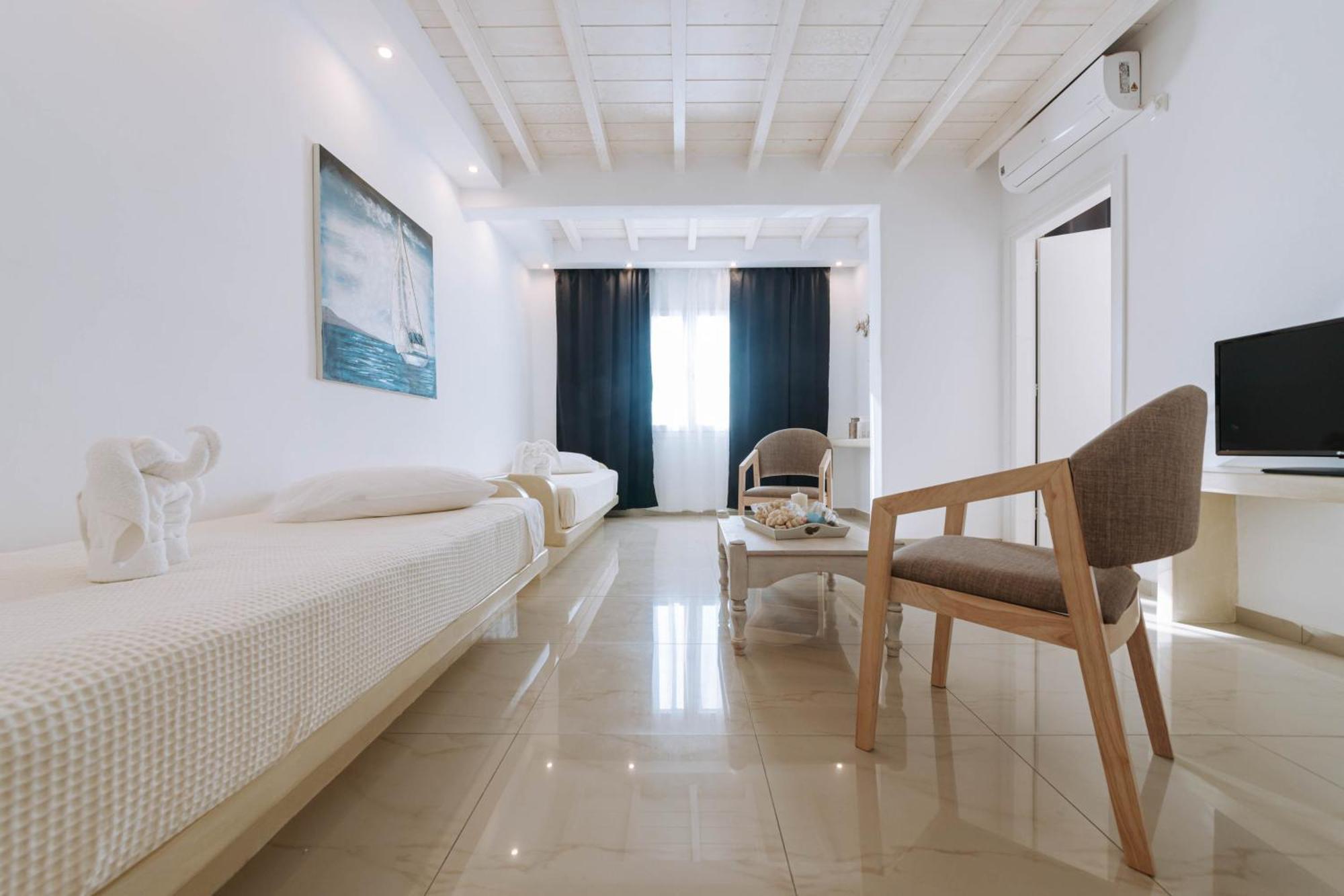Naxian Emerald Hotel Agios Prokopios  Exterior photo